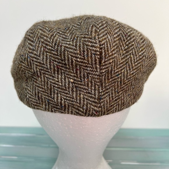Jonathan Richard Herringbone Irish Wool Cap - Picture 3 of 7